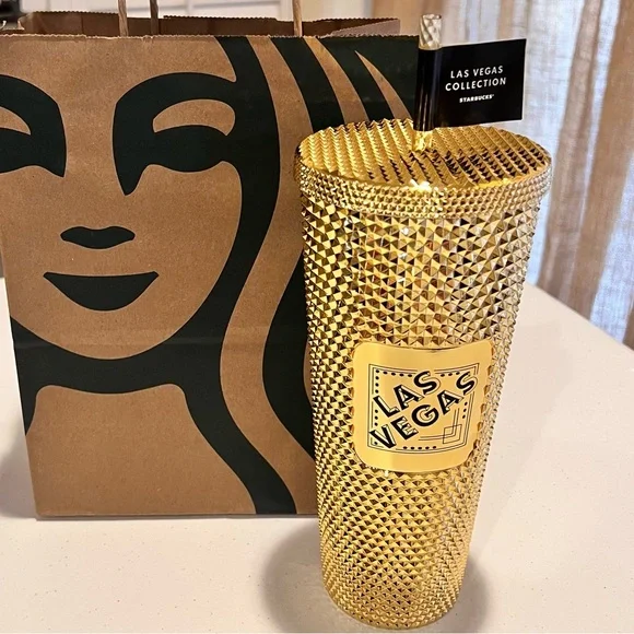 🌟🎰🌟 VENTI Las Vegas Starbucks cup. Gorgeous! Never used! 24oz Gold ṧ℘ᾰԻкʆ⑂! - Picture 1 of 15